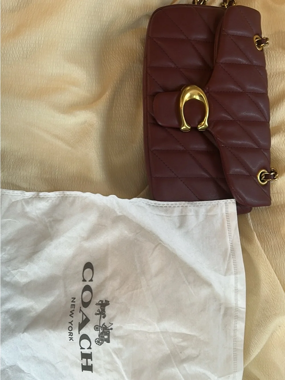 Coach quilted shoulder